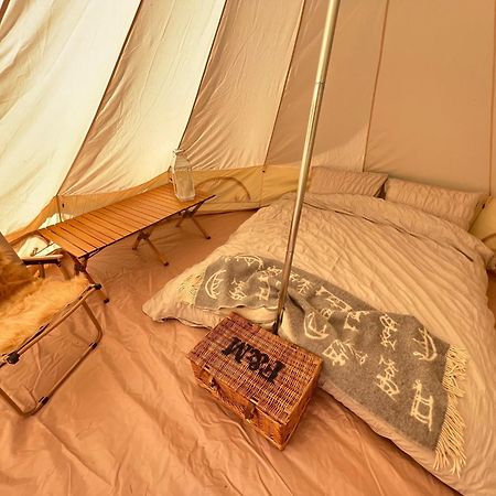 Bell Tent 4M Fossewold Farm Camping Moreton-in-Marsh 外观 照片