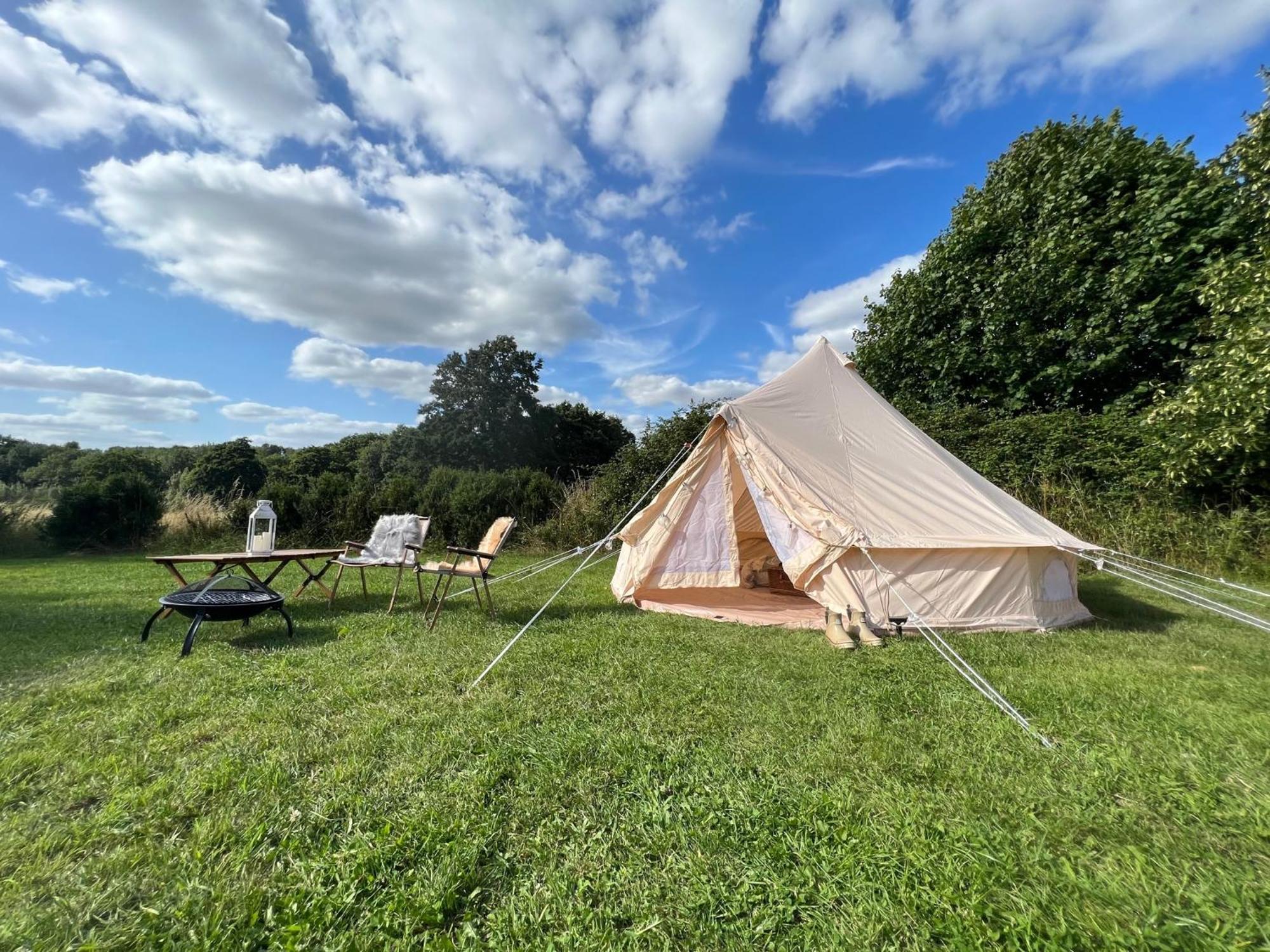 Bell Tent 4M Fossewold Farm Camping Moreton-in-Marsh 外观 照片