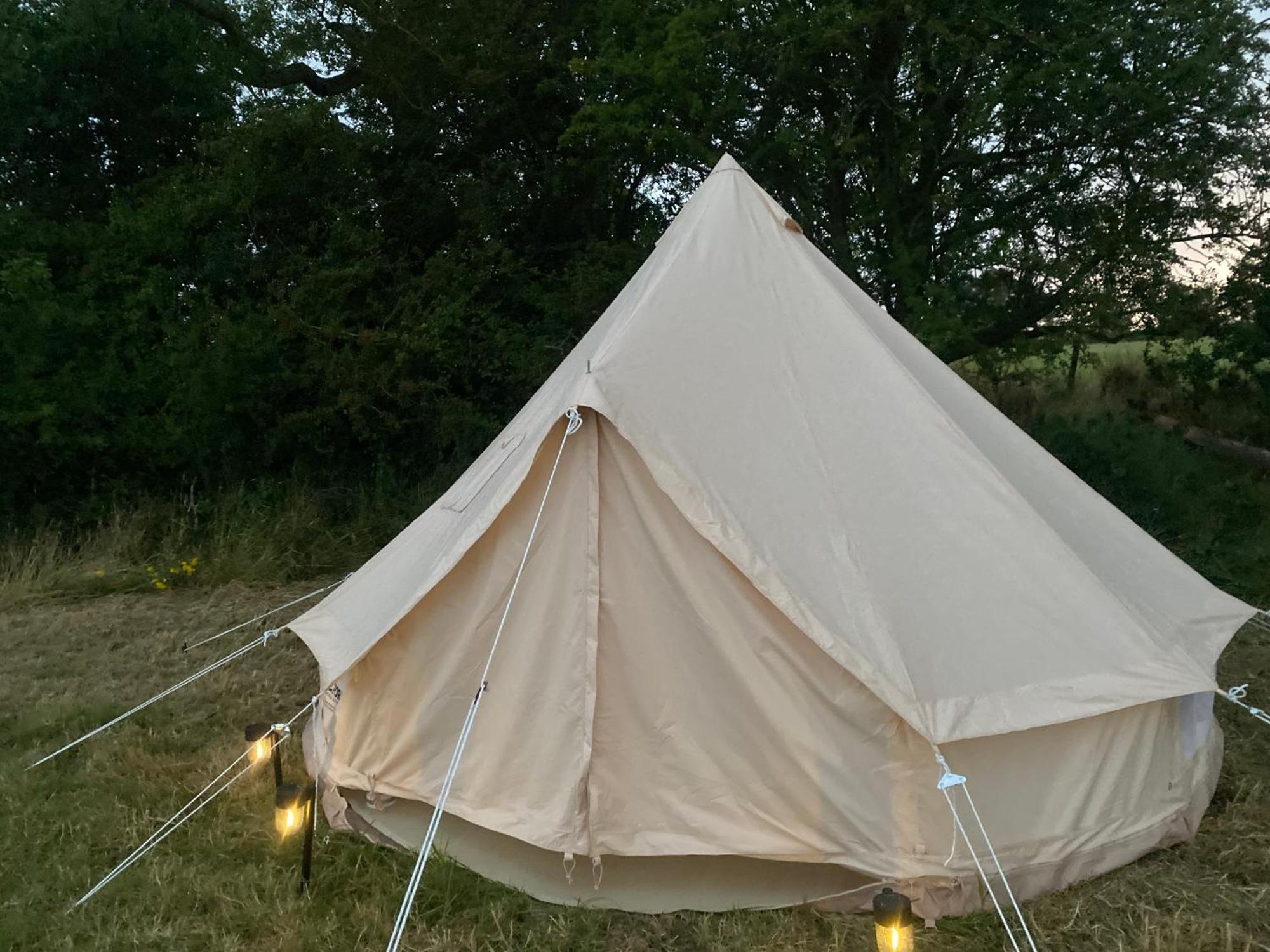 Bell Tent 4M Fossewold Farm Camping Moreton-in-Marsh 外观 照片